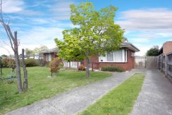 Grandstand, 18 Cinerea Avenue, Ferntree Gully, For rent