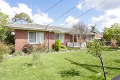 Grandstand, 18 Cinerea Avenue, Ferntree Gully, For rent