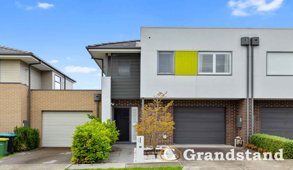 Modern Stylish Townhouse in Wantirna South