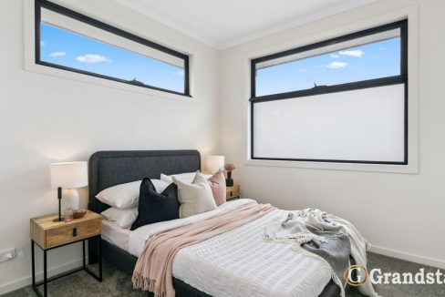 005_Open2view_ID860139-3_2_Curtis_Ave_Mount_Waverley